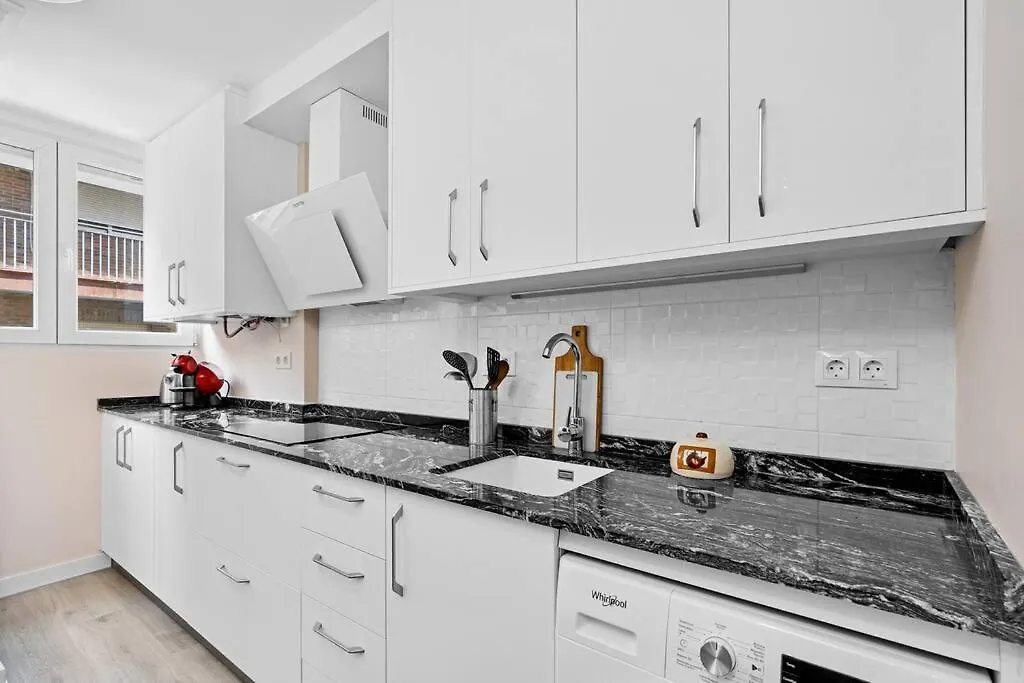 Apartamento Granada Piso En Calle Arabial 117 Junto A El Corte Ingles España